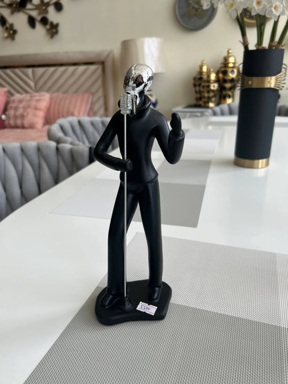 Singer with Mike Sculpture – Artistic Musician Metal Figurine | Meer Decor World